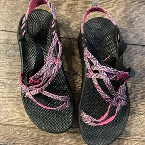 Woman’s chacos